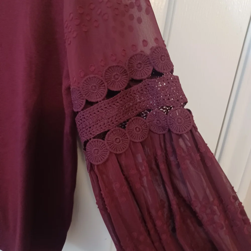 Siani Milano Burgandy Lace Sleeve Sweater Sz XL